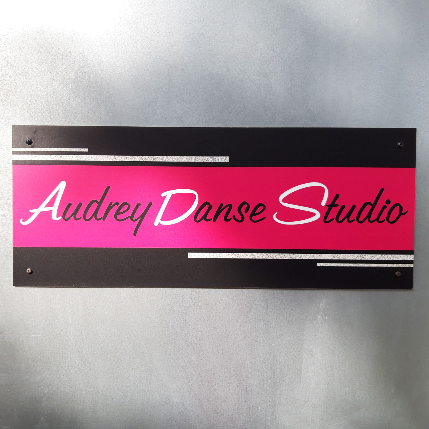 Plaque en aluminium dibond pour Audrey Danse Studio